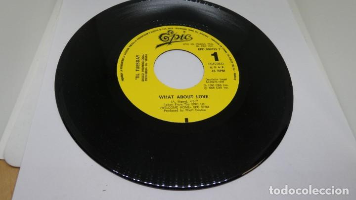 Discos de vinilo: DISCO SINGLE VINILO . TIL TUESDAY . WHAT ABOUT LOVE - Foto 3
