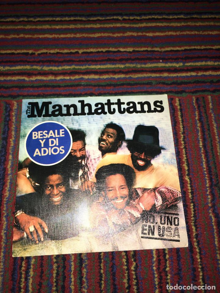 Discos de vinilo: Manhattans &lrm; - Besale Y Di Adios SINGLE - Foto 1