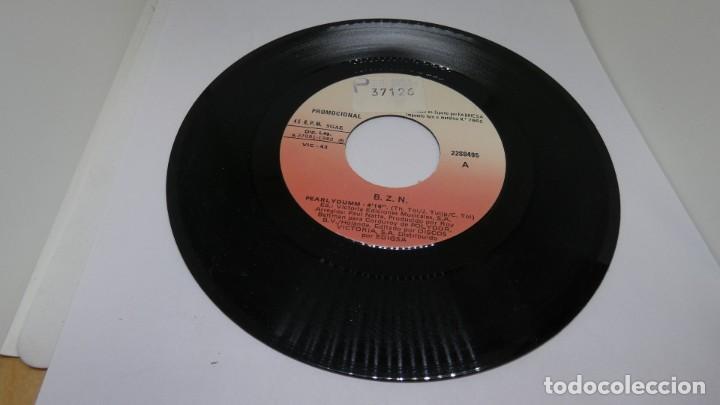 Discos de vinilo: DISCO SINGLE VINILO . BZN . PEARLYDUMM - Foto 3