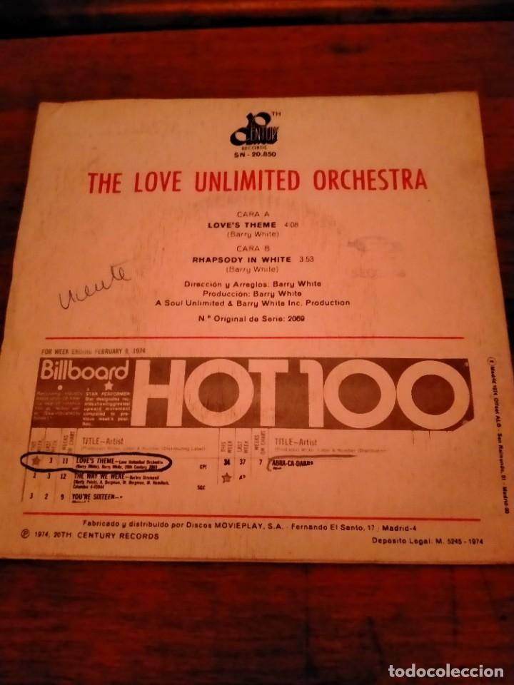 Discos de vinilo: VINILO SINGLE BARRY WHITE LOVES THEME - Foto 2