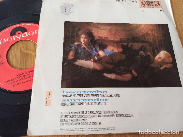 Discos de vinilo: PEPSI & SHIRLIE / HEARTACHE / SURRENDER - Foto 2