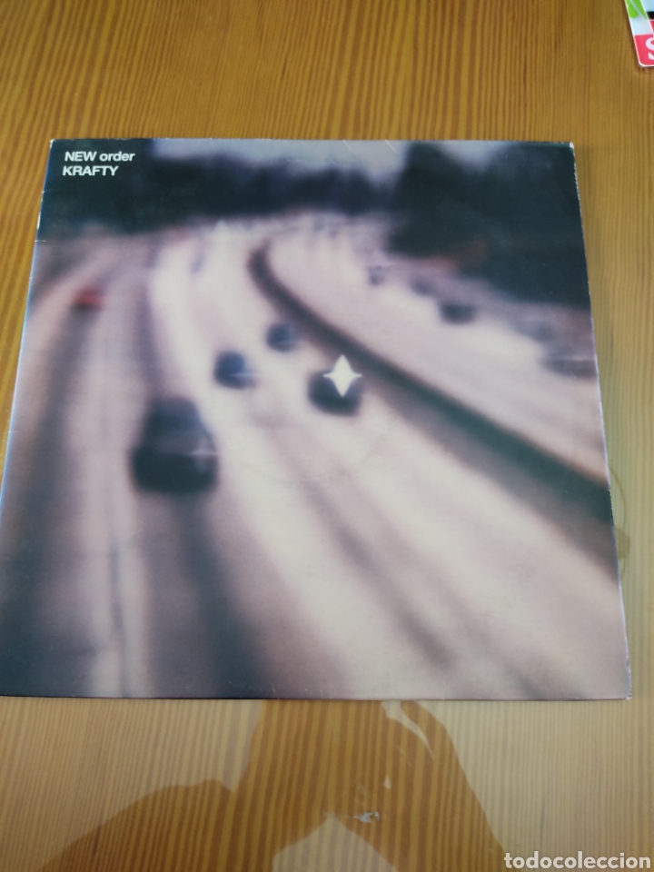 Discos de vinilo: Disco vinilo maxi NEW ORDER,&rdquo;KRAFTY&rdquo; - Foto 1