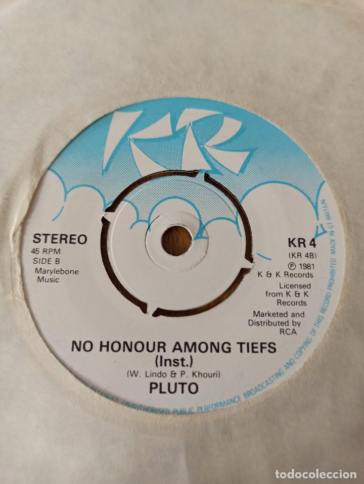 Discos de vinilo: PLUTO / YOUR HONOUR /NO HONOUR AMONG TIEFS - Foto 3