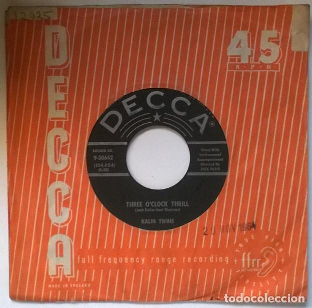 Discos de vinilo: Kalin Twins. Three OClock Thrill/ When. Decca, USA 1958 single - Foto 1