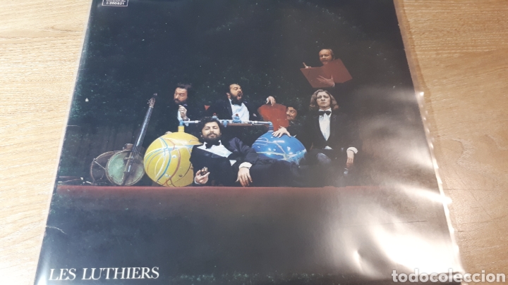 Discos de vinilo: LES LUTHIERS VOLUMEN 4 ........ - Foto 1
