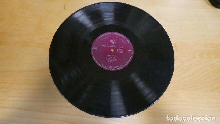 Discos de vinilo: RUBINSTEIN . GRIEG . CONCIERTO EN LA MENOR . - Foto 3