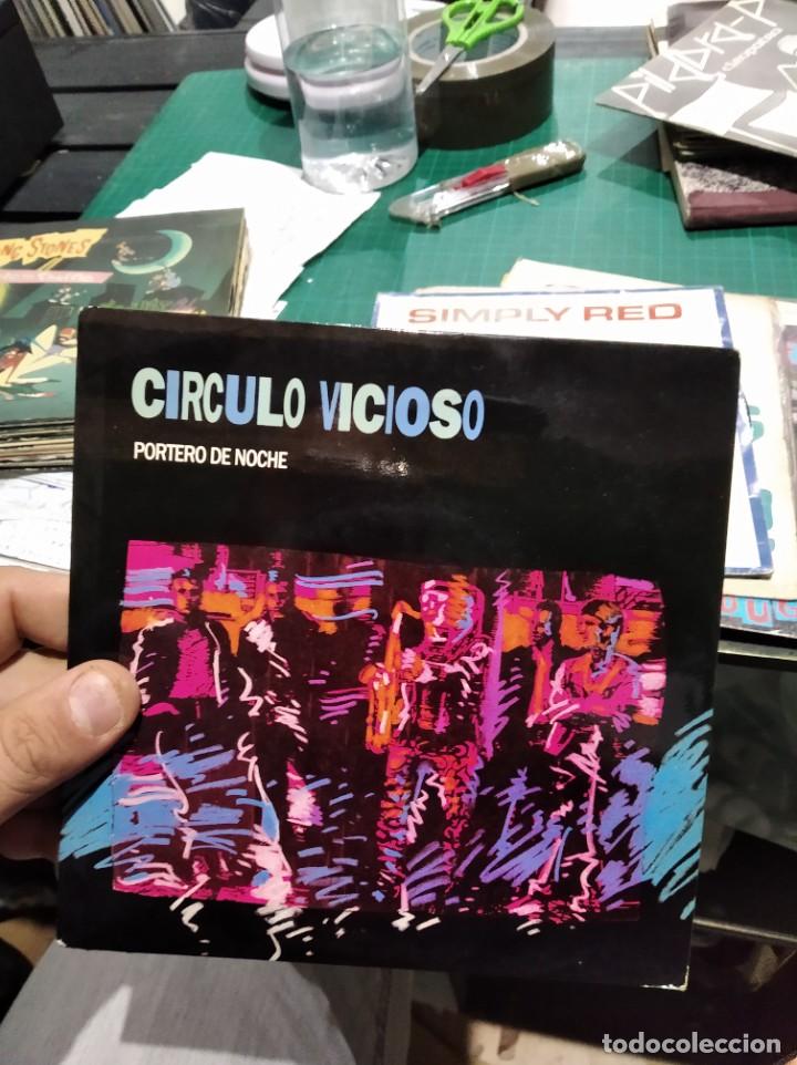 Discos de vinilo: SINGLE CIRCULO VICIOSO PORTERO DE NOCHE - Foto 1