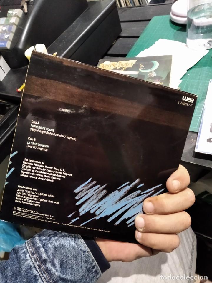 Discos de vinilo: SINGLE CIRCULO VICIOSO PORTERO DE NOCHE - Foto 2