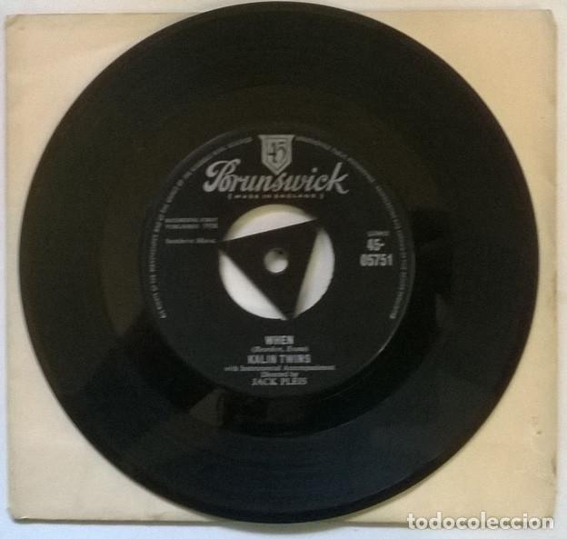 Discos de vinilo: Kalin Twins. Three OClock Thrill/ When. Brunswick, UK 1958 single - Foto 2
