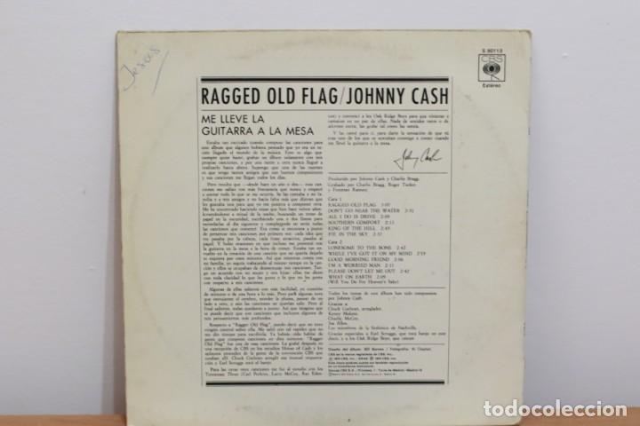 Discos de vinilo: JOHNNY CASH - RAGGED OLD FLAG COUNTRY - 1974 - ESPAÑA - VG/VG+ - Foto 2 - 222714706