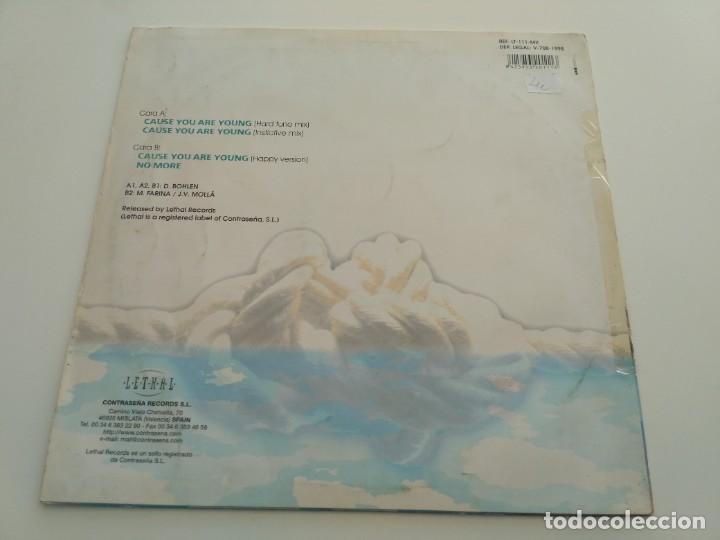 Discos de vinilo: Left Party - cause You Are Young - Foto 2
