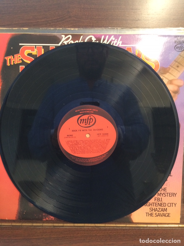 Discos de vinilo: THE SHADOWS. Rock On With. UK - Foto 4