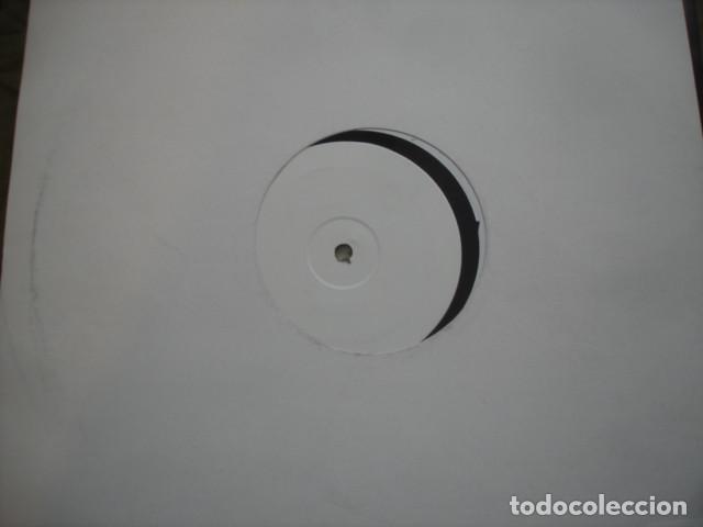 Discos de vinilo: Erro Change For Me (Remixes) - Foto 2