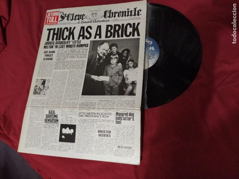 Discos de vinilo: JETHRO TULL -LP THICK AS A BRICK. EDICI&Oacute;N ESP. PERI&Oacute;DICO - Foto 1