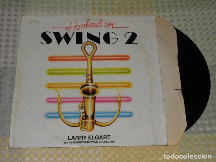 Discos de vinilo: LARRY ELGART-HOOKED ON SWING 2 / LP K-TEL DE 1983 - Foto 1