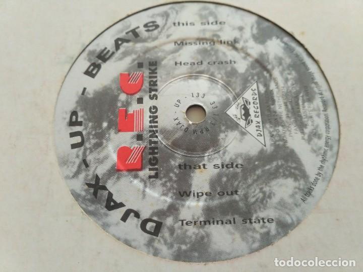 Discos de vinilo: R.E.C. - Lightning Strike - Foto 1