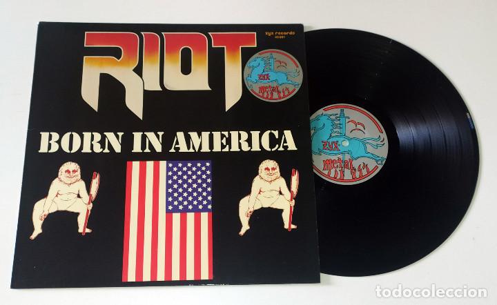 Discos de vinilo: LP RIOT - BORN IN AMERICA - Foto 3