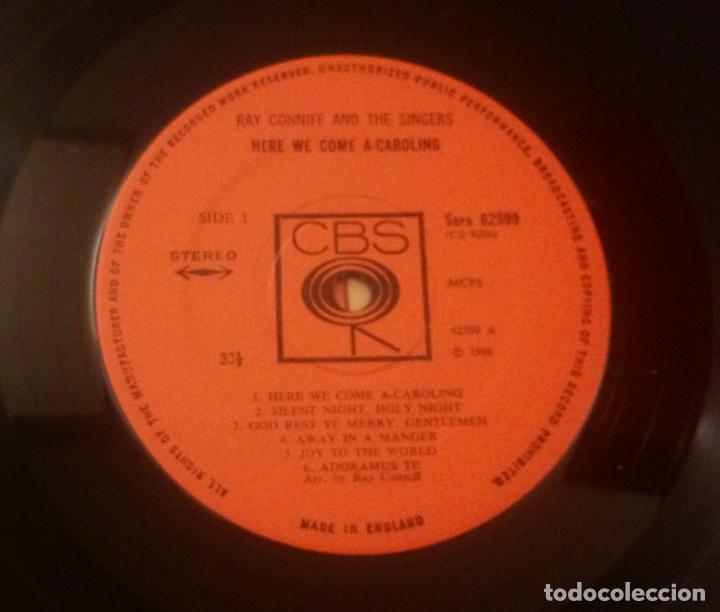 Discos de vinilo: Ray Conniff And The Singers - Here We Come A-Caroling - Foto 3