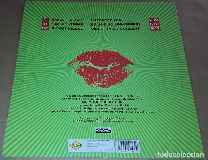 Discos de vinilo: MAXI SINGLE - SQEEZER - SWEET KISSES - Foto 2