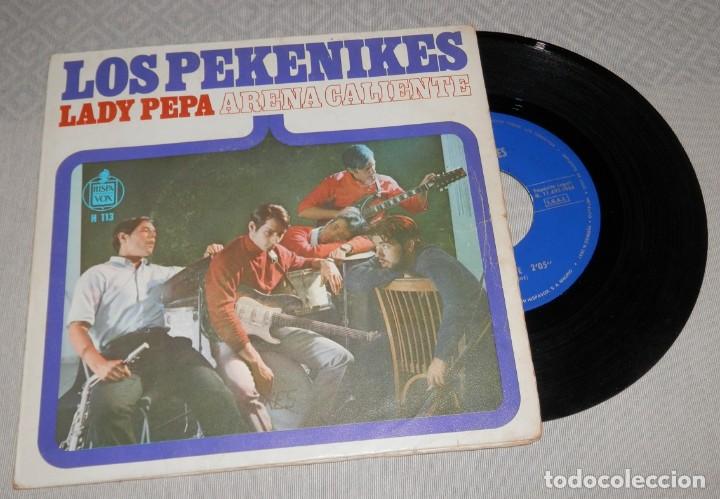 Discos de vinilo: UN VINILLO SINGLE DE LA BANDA LOS PEKENIKES - Foto 1