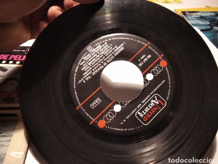 Discos de vinilo: Single, cuatro grandes &eacute;xitos de pel&iacute;culas - Foto 3