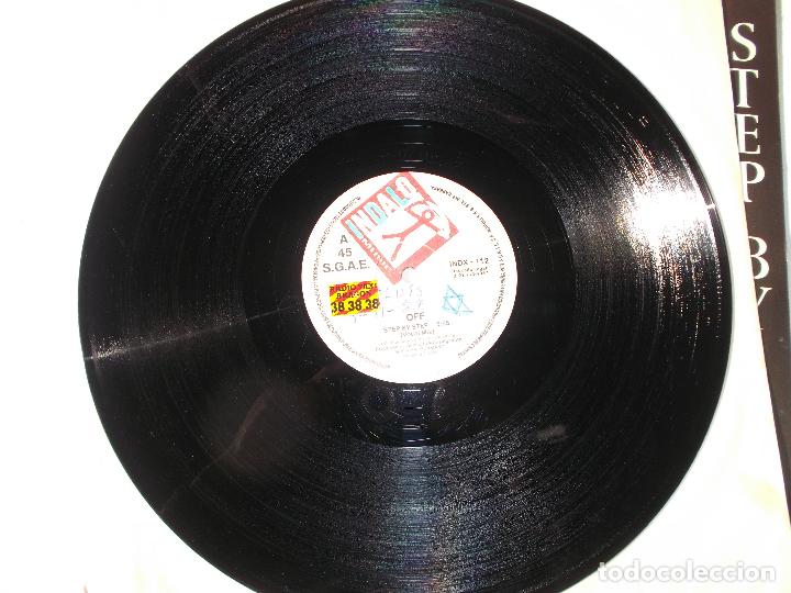 Discos de vinilo: OFF, STEP BY STEP, REMIX BLANCO Y NEGRO,1987 - Foto 3