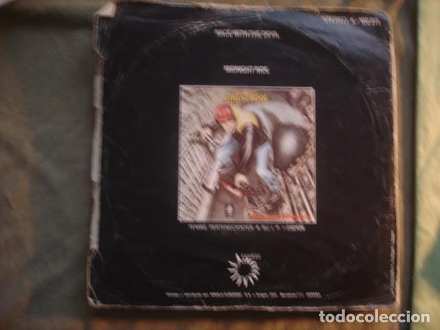 Discos de vinilo: Girlschool &lrm; Race With The Devil - Foto 2