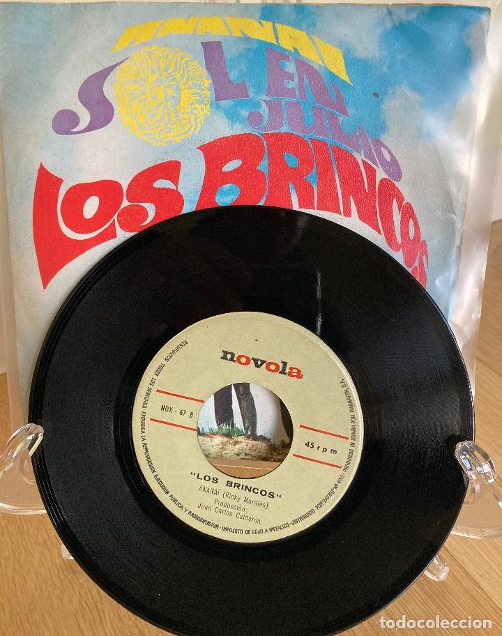 Discos de vinilo: LOS BRINCOS,SOL EN JULIO. - Foto 2