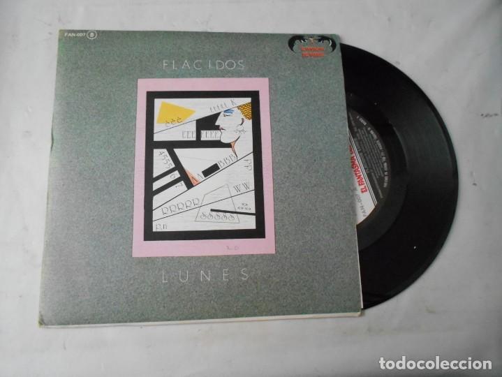 Vinyl-Schallplatten: vinilo single de flacidos