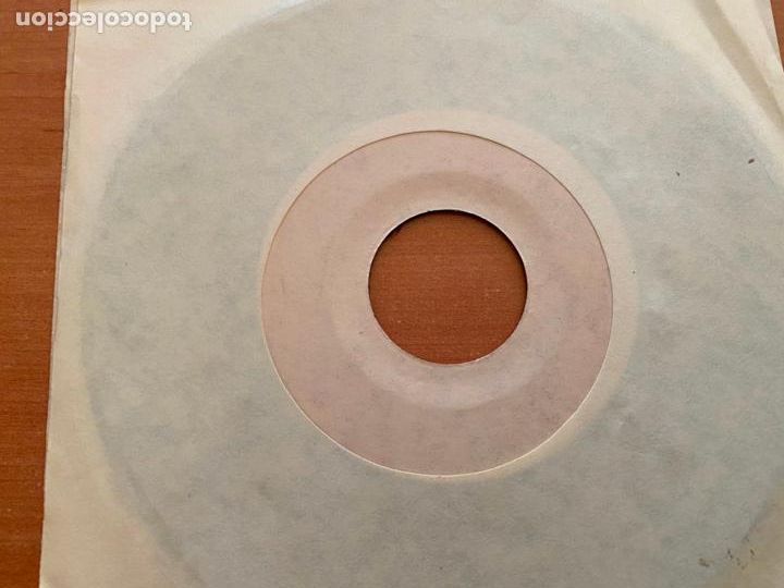 Discos de vinilo: LEE PERRY (JUST KEEP IT UP) SINGLE JAMAICA (EPI20) - Foto 2