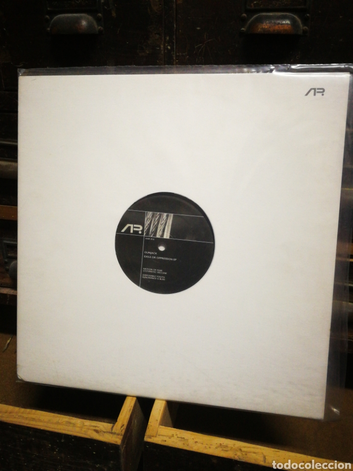 Discos de vinilo: GUNJACK- EXILE OR OPPRESSION (NETHERLAND), 2006. - Foto 1