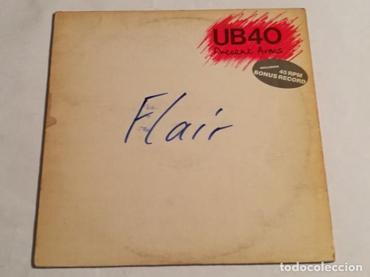 Discos de vinilo: UB40 - Present Arms - 1981 - LP - Foto 1