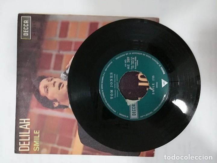 Discos de vinilo: TOM JONES: DELILAH / SMILE - Foto 4