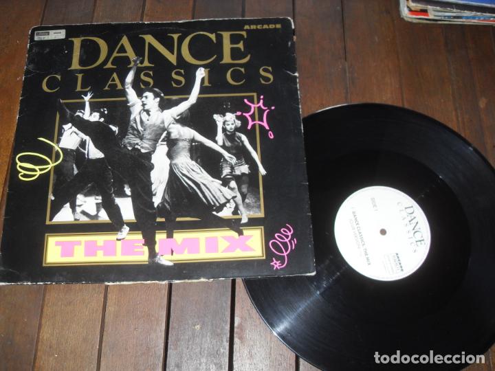 Discos de vinilo: DANCE CLASSICS MAXI SINGLE. THE MIX MADE IN NETHERLANDS. 1989. - Foto 1