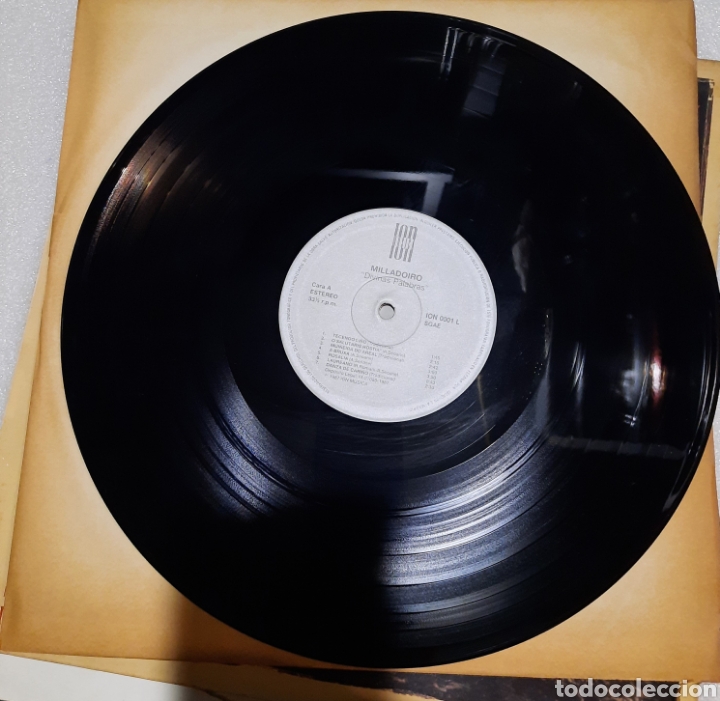 Discos de vinilo: Divinas Palabras. Milladoiro. BSO - Foto 2