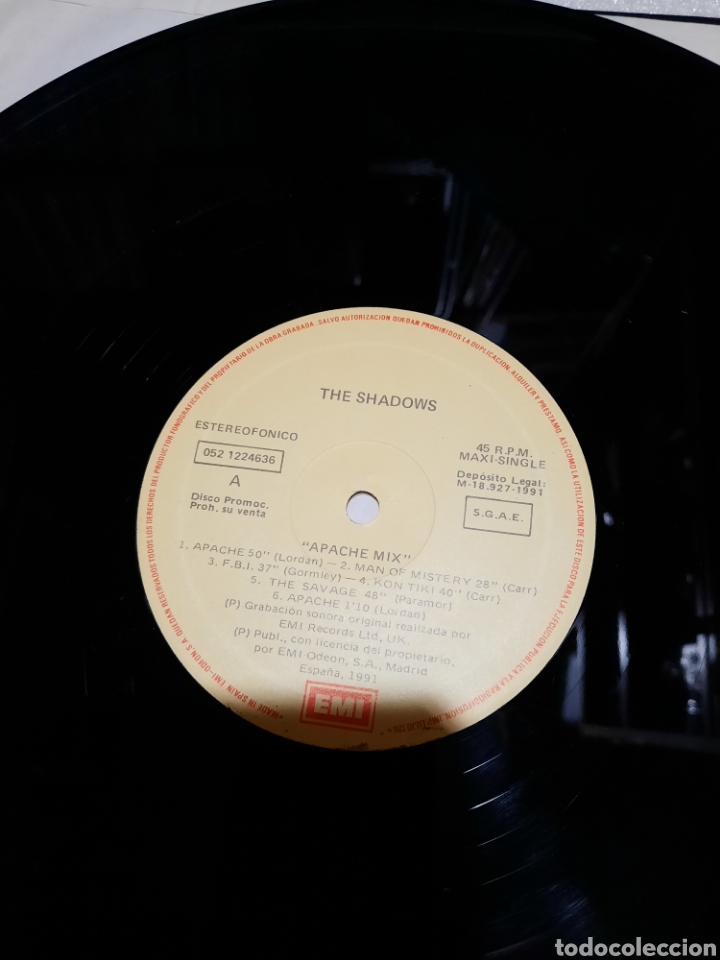 Discos de vinilo: The shadows - apache mix - Foto 2