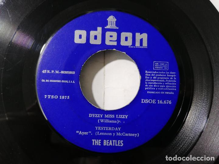Discos de vinilo: THE BEATLES, HELP - YESTERDAY , A&Ntilde;O 1965, ODEON, DSOE 16.676 - Foto 6