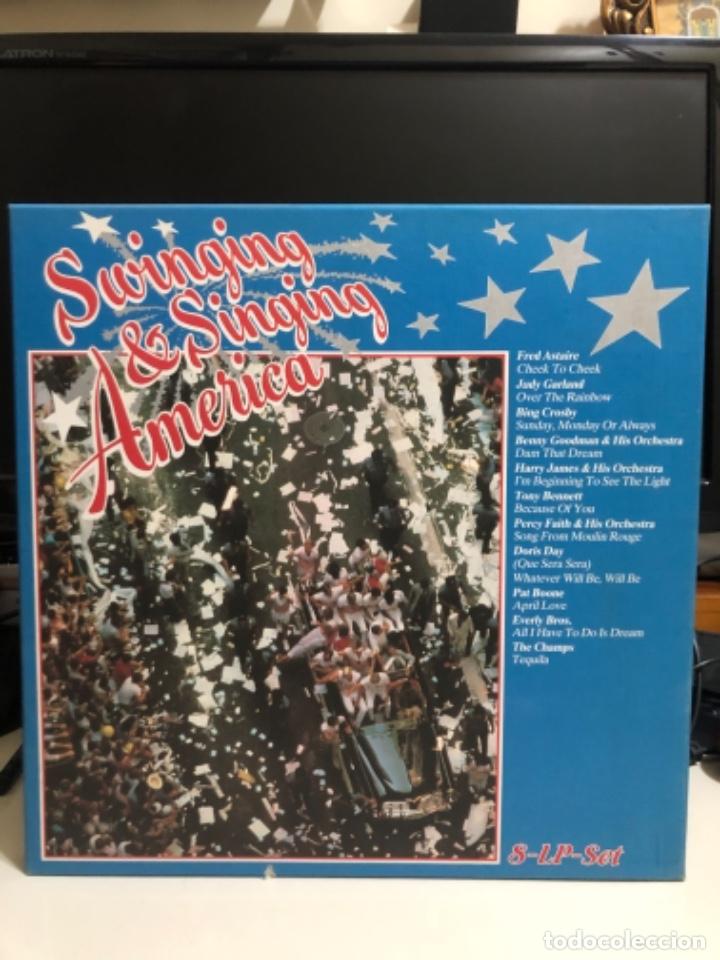 Discos de vinilo: Disco vinilo Swinging & singing Am&eacute;rica. 8 LPs