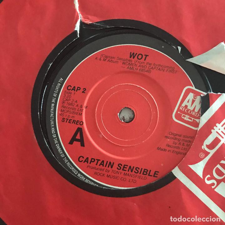 Discos de vinilo: CAPTAIN SENSIBLE - WOT - SINGLE A&M UK 1982 - Foto 1