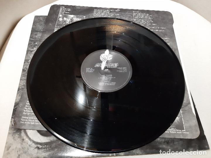 Discos de vinilo: CHEVY -THE TAKER- (1980) LP DISCO VINILO - Foto 7