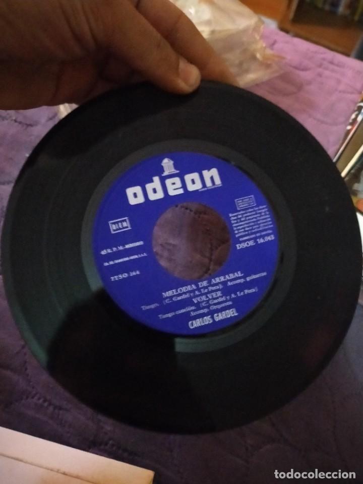 Discos de vinilo: Antiguo disco de vinilo Carlos Gardel - Odeon - Foto 4