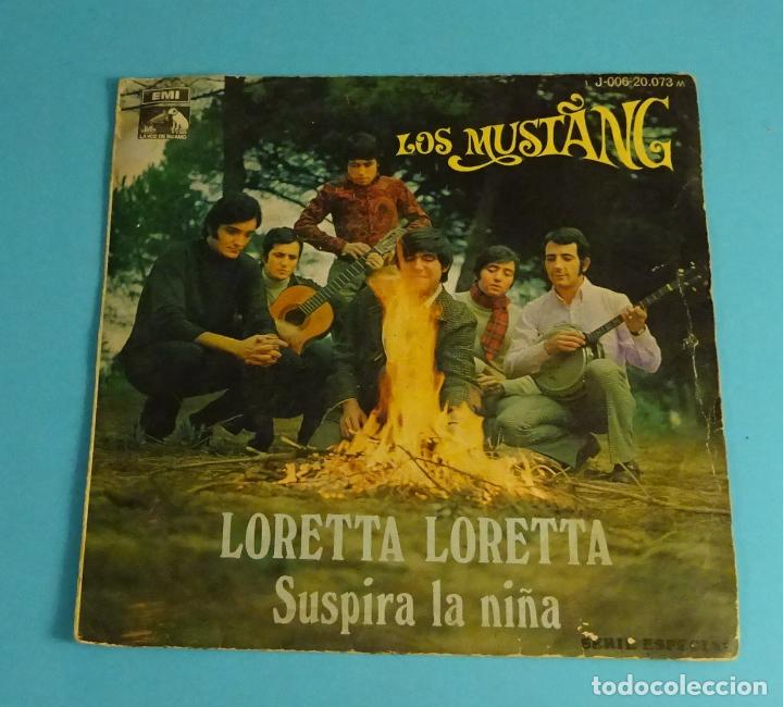 Discos de vinilo: CARPETA SINGLE. LOS MUSTANG. LORETTA LORETTA / SUSPIRA LA NIÑA. EMI 1969. SIN VINILO - Foto 1 - 241529110