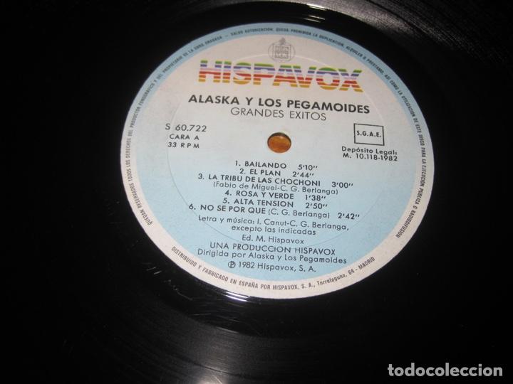 Discos de vinilo: Alaska y Los Pegamoides, Grandes Exitos - Foto 6