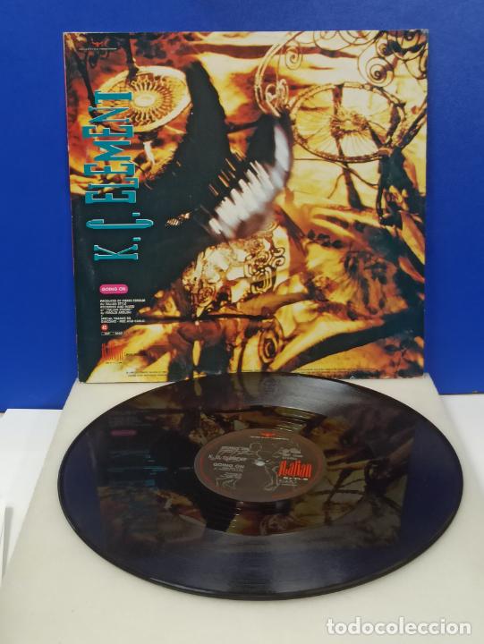 Discos de vinilo: MAXI SINGLE DISCO VINILO K.C. ELEMENT GOING ON - Foto 2