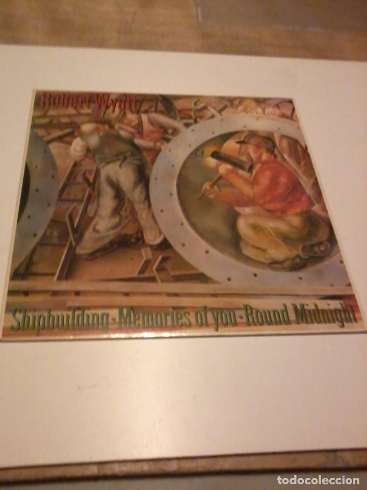 Discos de vinilo: Robert Wyatt Maxi LP Shipbuilding Esp.1983 - Foto 1