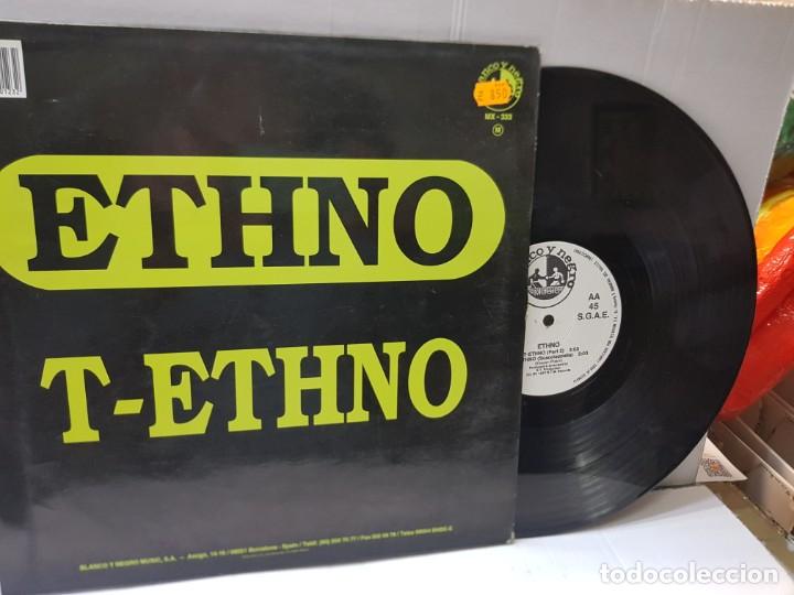 Discos de vinilo: MAXI SINGLE-ETHNO-T ETHNO- en funda original 1992 - Foto 2