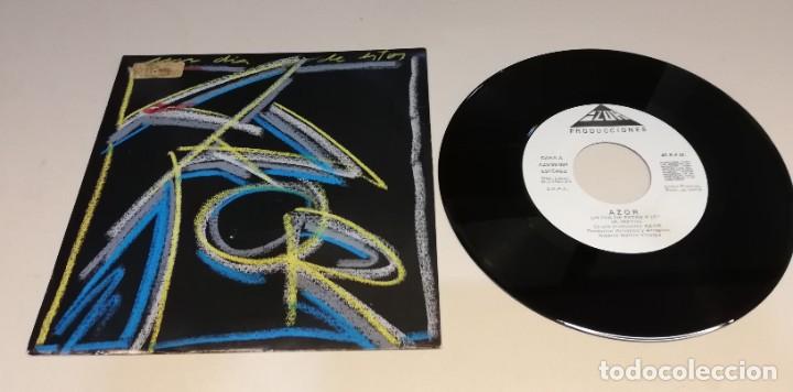 Discos de vinilo: Azor - Un D&iacute;a De Estos (7&rdquo;, Single) - Foto 1