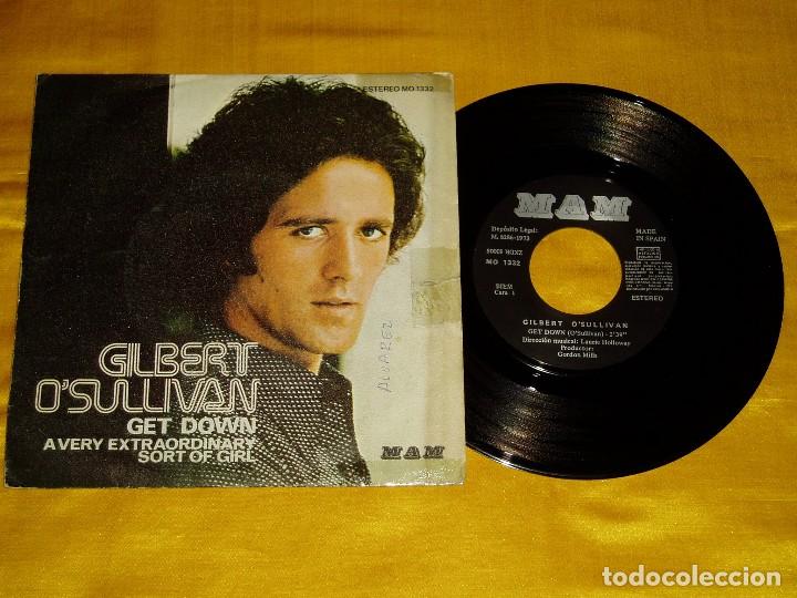 Discos de vinilo: Single Gilbert O&acute;Sullivan - Get Down . MOM - Foto 1