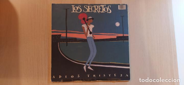 Discos de vinilo: LOS SECRETOS - ADI&Oacute;S TRISTEZA - Foto 2