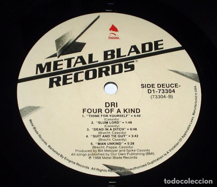 Discos de vinilo: LP D.R.I. - 4 OF A KIND - Foto 4